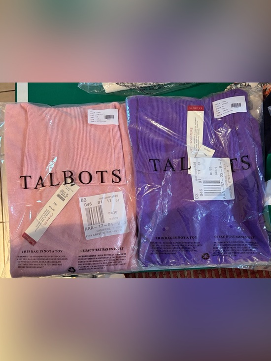 Talbots Sweaters - Talbots Womens’s PXL Pink  and Purple Cashmere Blend sweaters